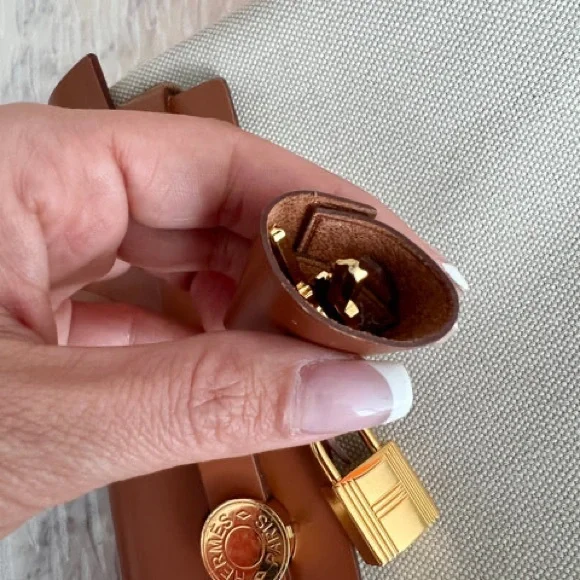 HERMES HERBAG 31 (AUTHENTIC) - Picture 13 of 16